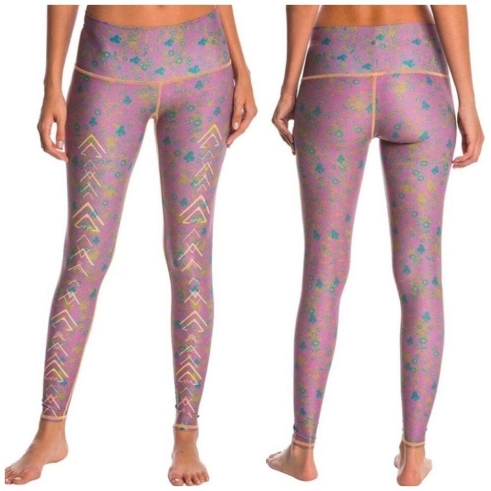 Teeki Meadow Hot Pant Leggings Size Small